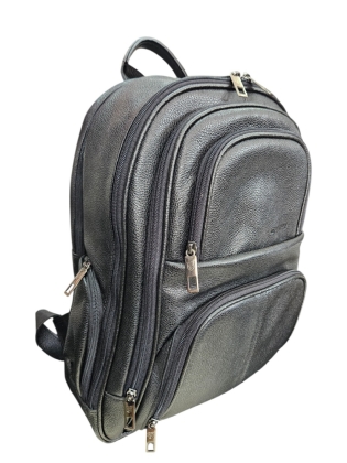 Mochila executiva couro porta note16" 8 divisões G Coramella 102